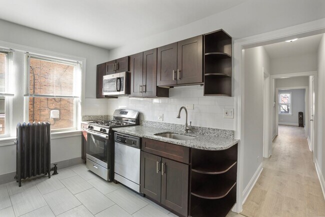 Photo - 1609 W Juneway Ter Unit 1