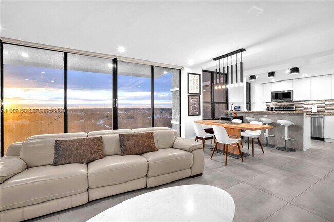 Photo - 780 NE 69th St Unidad 1509