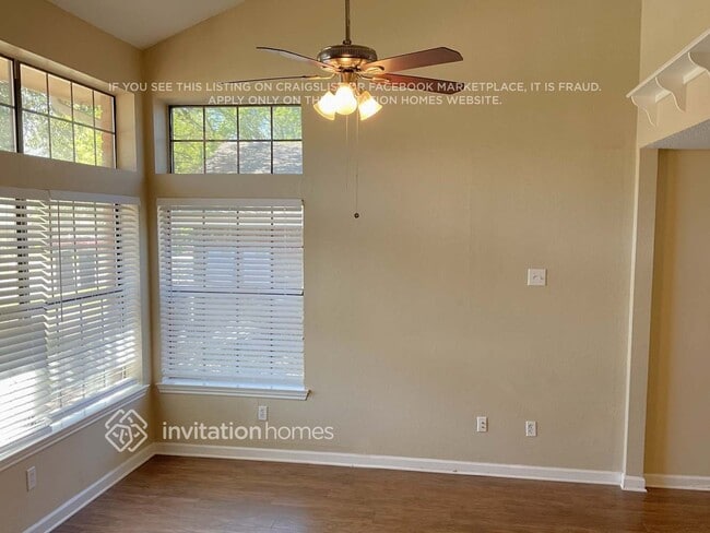 Photo - 2117 Belmont Park Dr