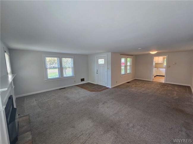 Photo - 4289 Harris Hill Rd