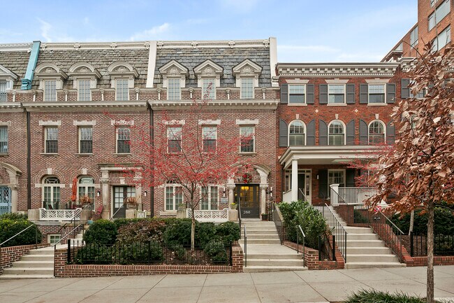 Photo - 2818 Connecticut Ave NW Unit #3