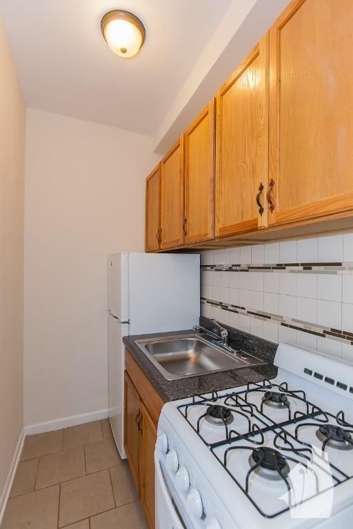 Photo - 839 W Sheridan Rd