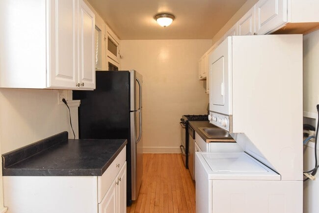 Photo - 4224 N Clark St Unit 4