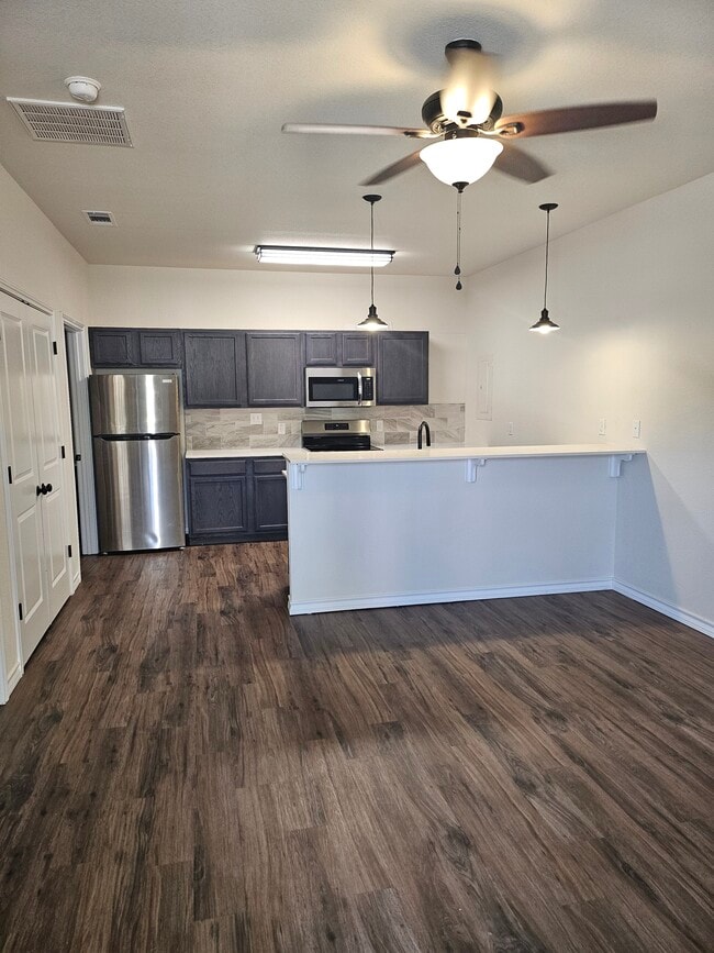 Photo - 6925 Lakeridge Dr