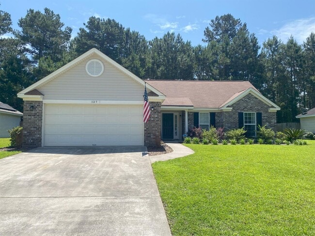 Building Photo - Beautiful 3 Bedroom Home with Fireplace & Private Backyard in Pooler