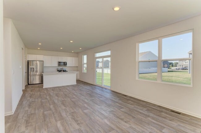 Photo - 1870 Canyon Creek Dr