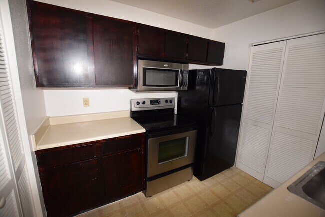 Photo - 11550 Westwood Blvd