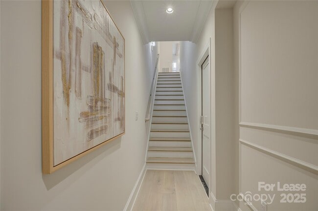 Photo - 3015 Pinehurst Pl