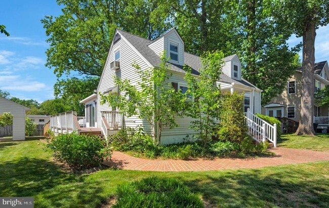 Photo - 4038 Poplar St