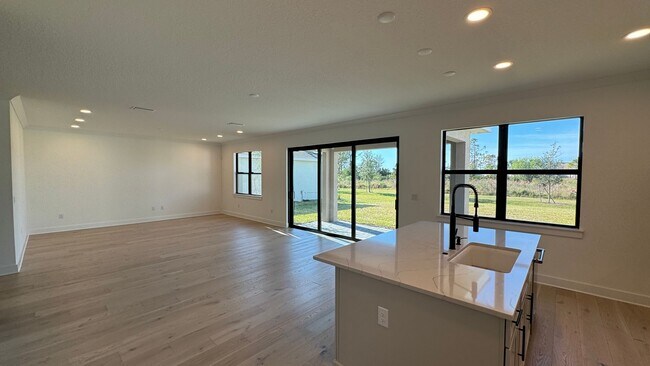 Photo - Unfurnished Annual Rental