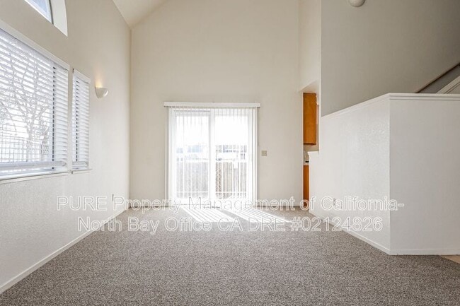 Photo - 1336 Jennings Park Way