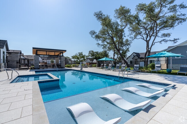 Swimming Pool - Avilla Berry Creek Highlands