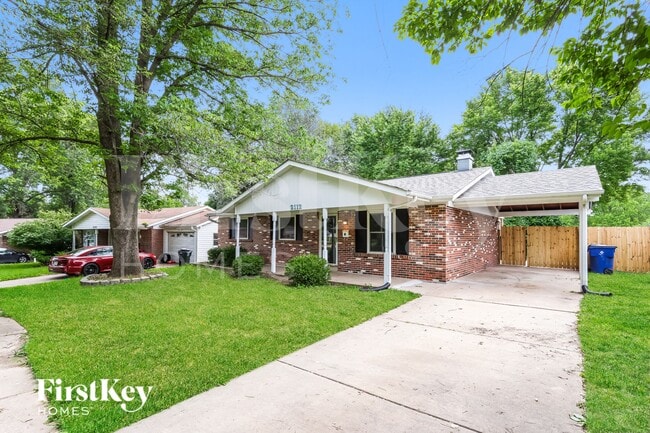 2112 Farthing Ct