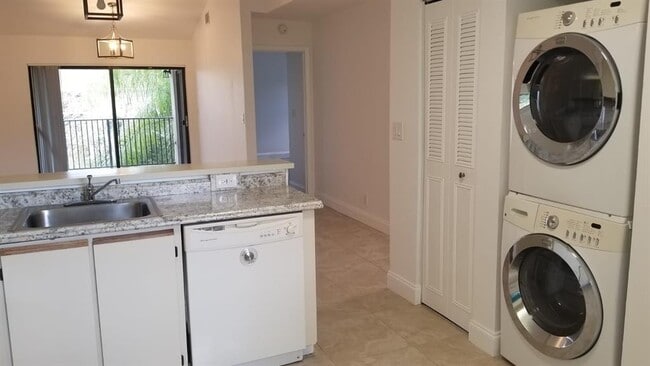 Photo - 10121 W Sunrise Blvd Unit 306