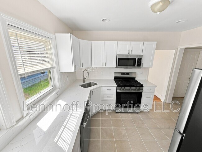 Photo - 17 1st St