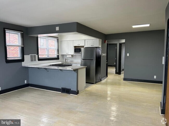 Building Photo - 8305-7 Michener Ave Rental