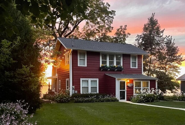 Photo - 1415 S Shore Dr