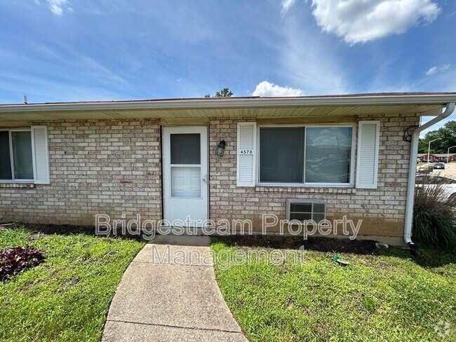 Building Photo - 4570 Waynedale Cir Rental