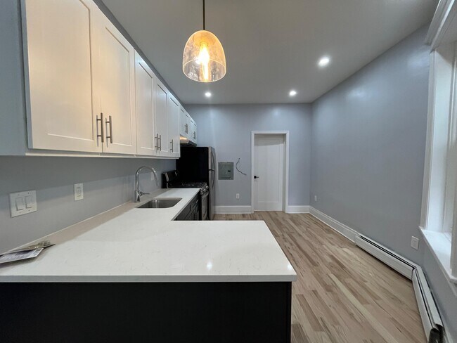 Photo - 95 Bostwick Ave