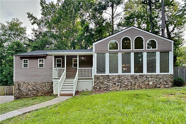 Building Photo - 2426 Emberwood Ct