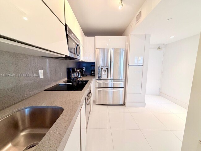 Photo - 100 Lincoln Rd Unit 1504