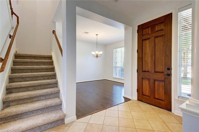 Photo - 1549 Homewood Cir