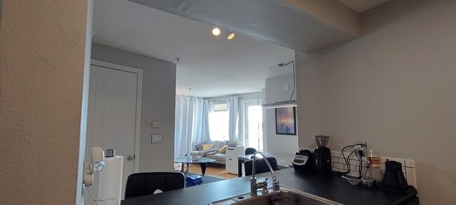 Otro - 530 Melrose Ave E Unidad 403