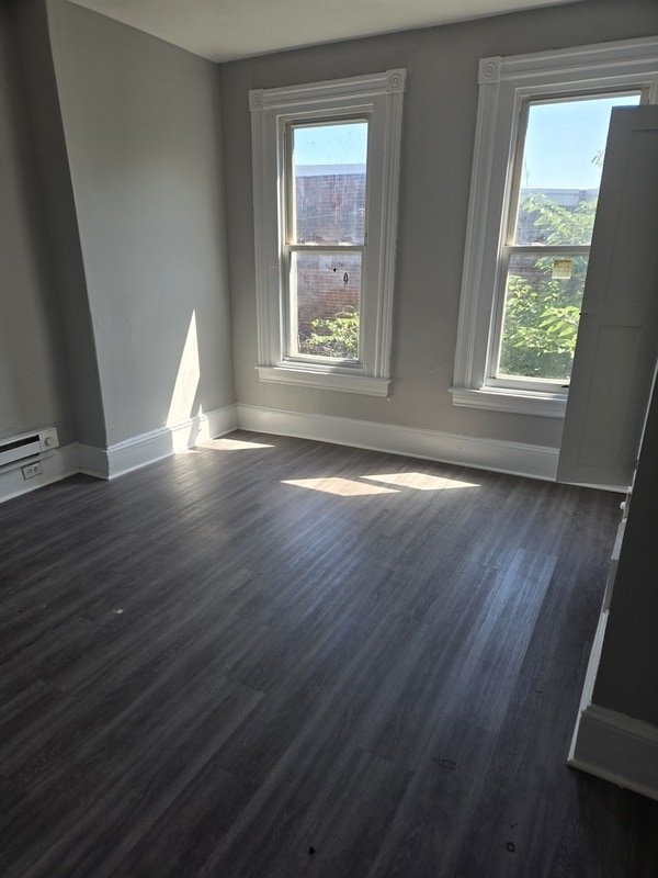 Building Photo - 5624 Arch St Rental