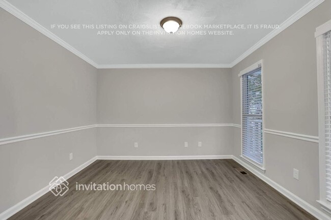 Photo - 1405 Silver Fox Run