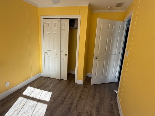 Photo - 128 Park Blvd