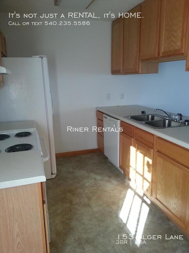 Photo - 153 Alger Ln
