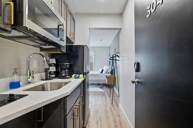 Photo - 154 NY-211 Unit ID1056797P