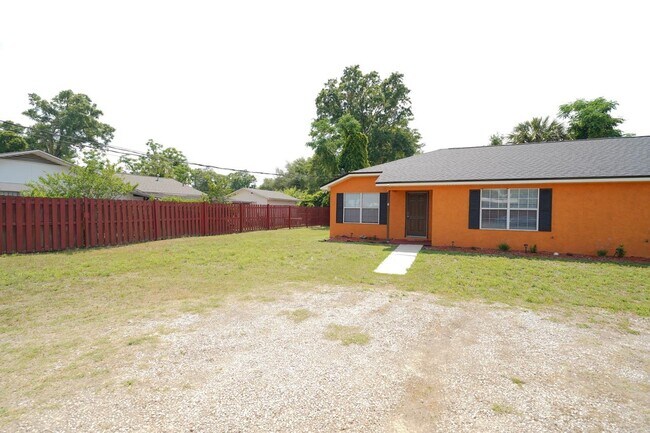 Photo - 3178 N Ridge Rd