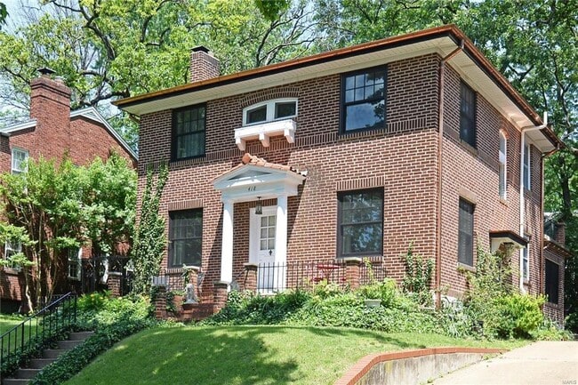 Building Photo - 418 Carswold Dr