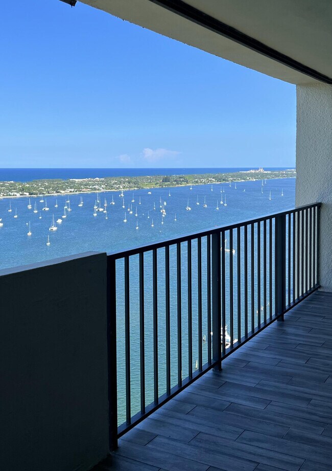 Photo - 5600 N Flagler Dr Unit Ph209