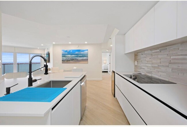Photo - 6767 Collins Ave Condo Unit 1710