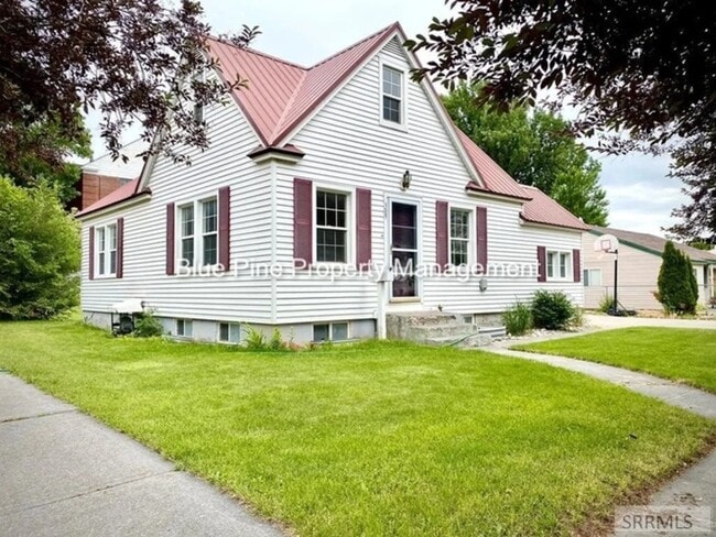 Building Photo - 309 S Milton Ave