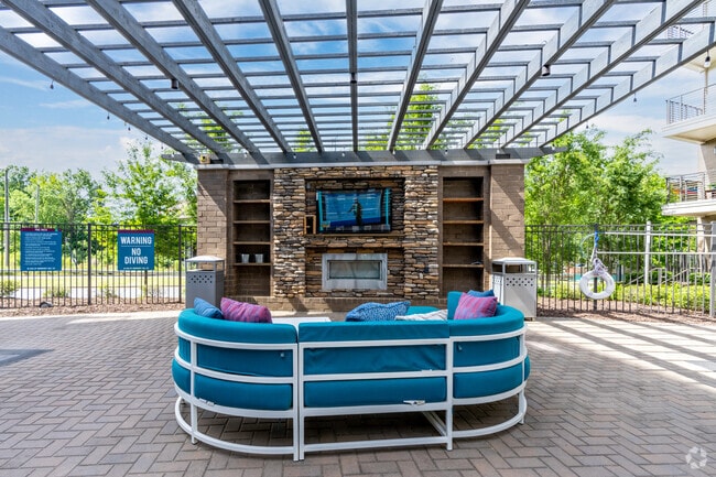 Outdoor Lounge