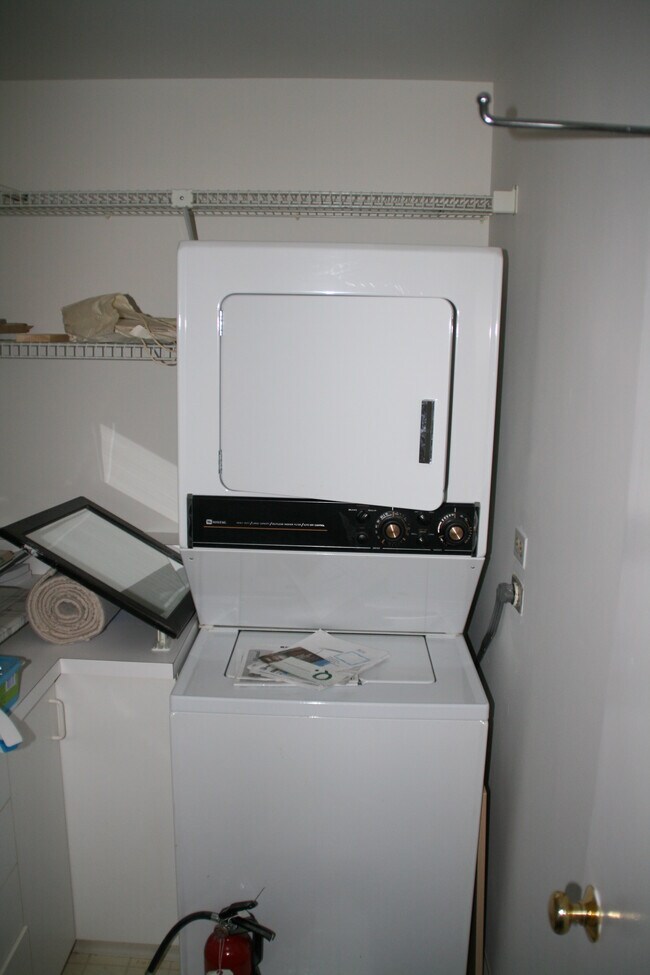 Photo - 1250 Park Ave W Unit 433