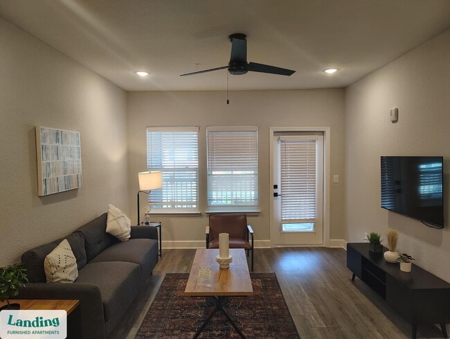 Building Photo - 120 NW 148th Terrace Unit 1119.1408260