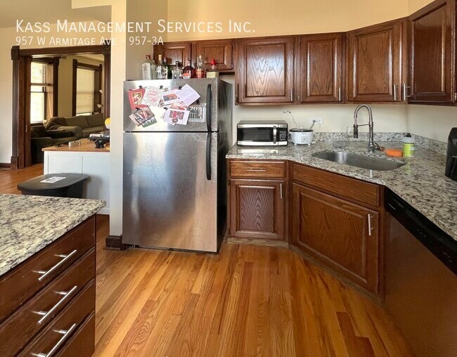 Photo - 957 W Armitage Ave Unit 957-3A