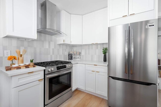 Photo - 2267 Las Flores Dr