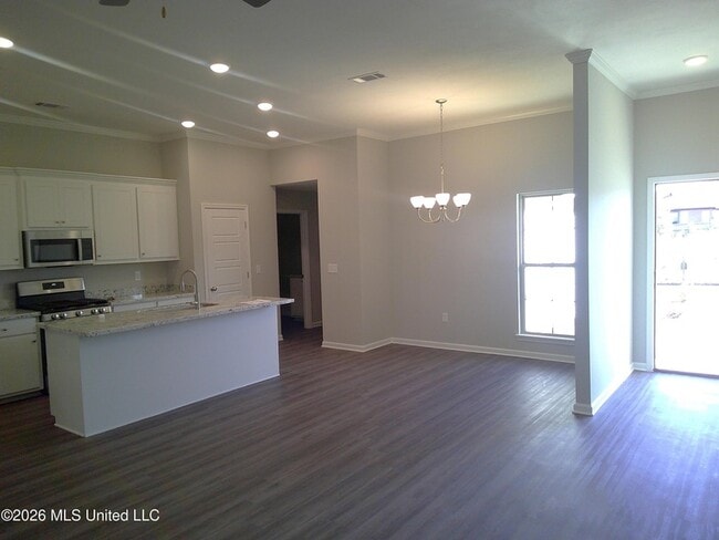 Photo - 520 Stone Brook Pl