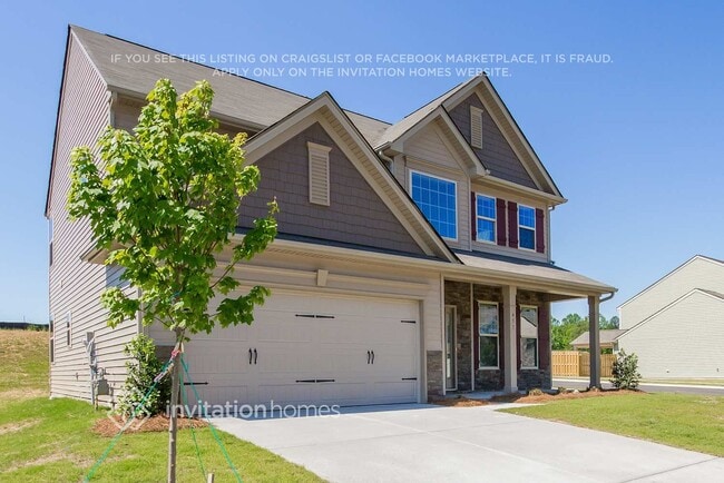 Photo - 457 Augustus Lane