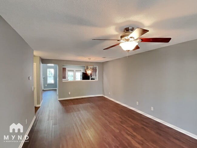 Photo - 16724 Timber Crossing Rd