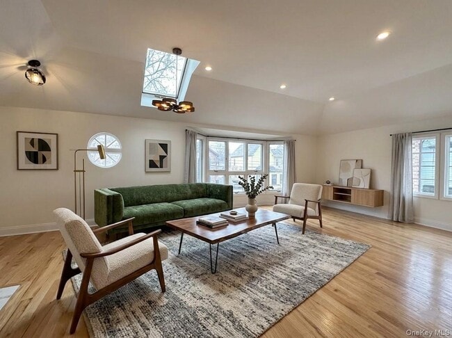 Building Photo - 35-19 215th St Unit 2 FL