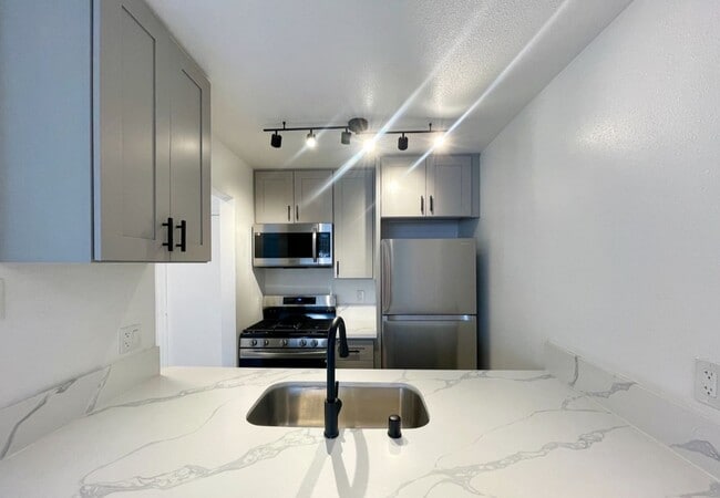 Photo - Modern Studio in Gated Van Nuys Community ... Unit 2