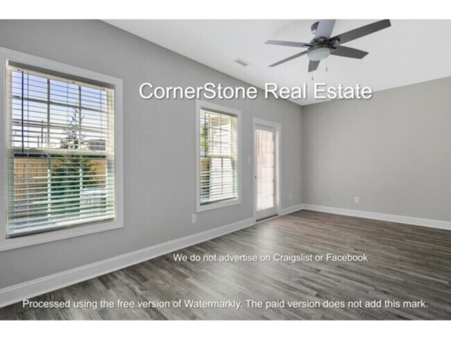 Photo - 2854 Little Dr