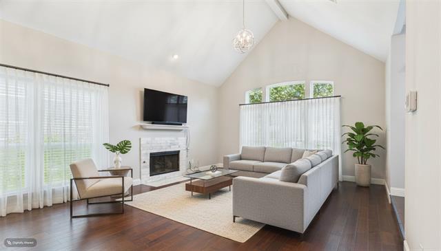 Photo - 1405 Meadowbrook Dr