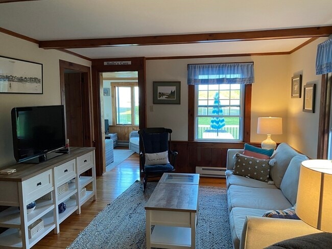 Photo - 79 Mattapoisett Neck Rd